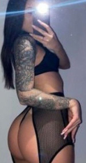 Юля — фото и список услуг