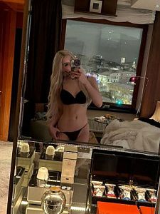 Девушка Юля, фото и отзывы